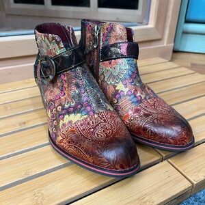 Spring Step L’ Artiste Multicolor Paisley women’s Boots size 40